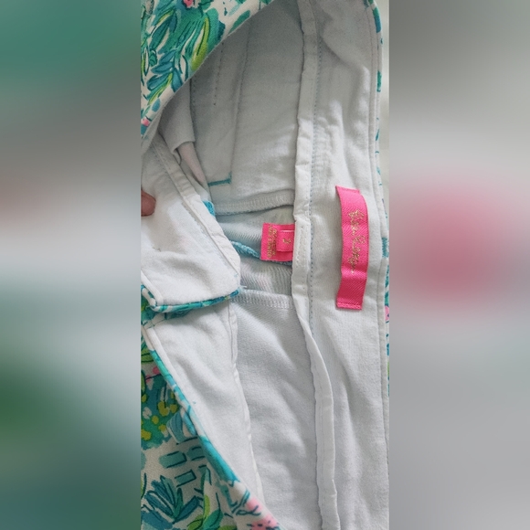 Lilly Pulitzer Shorts - Picture 3 of 3